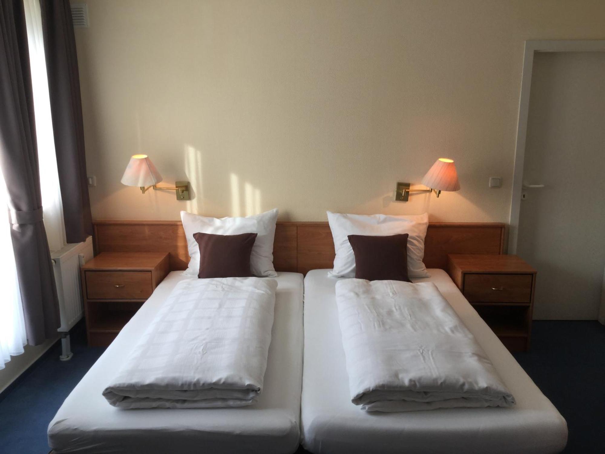 Sunibel Inn Reinheim Buitenkant foto